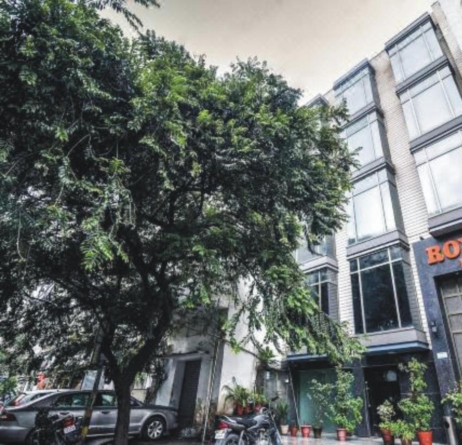 ניו דלהי Hotel Royal Grand - Opposite Axis Bank East Patel Nagar מראה חיצוני תמונה