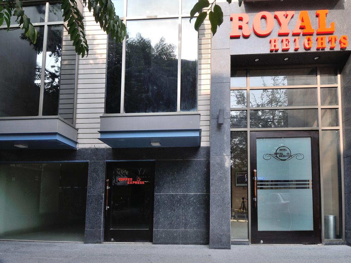 ניו דלהי Hotel Royal Grand - Opposite Axis Bank East Patel Nagar מראה חיצוני תמונה